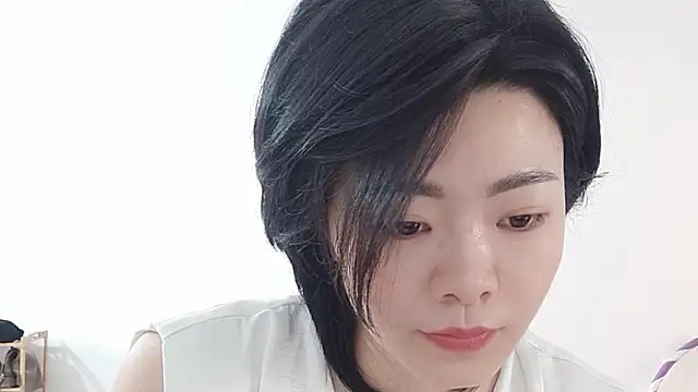 Snapshot of Nikishine chatting on April 2026 01:22:01 AM Nikishine online show from April 2026 01:22:01 AM