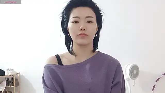 Snapshot of Nikishine chatting on April 2026 02:51:02 AM Nikishine online show from April 2026 02:51:02 AM