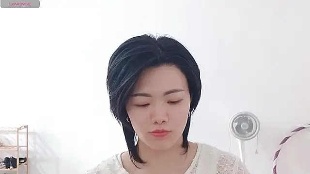 Snapshot of Nikishine chatting on May 2026 06:20:02 AM Nikishine online show from May 2026 06:20:02 AM