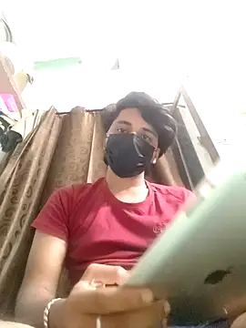 Snapshot of urs_daddy420 chatting on February 2026 01:38:02 PM urs daddy420 online show from February 2026 01:38:02 PM