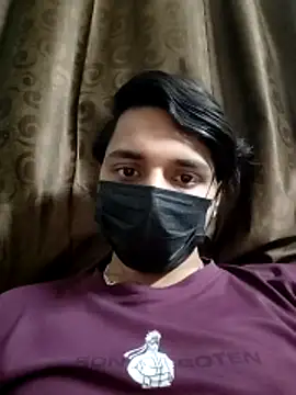 Snapshot of urs_daddy420 chatting on February 2026 01:03:01 PM urs daddy420 online show from February 2026 01:03:01 PM