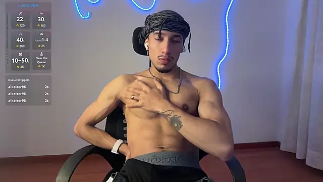 Snapshot of rafael_stone11 chatting on February 2026 06:01:01 AM rafael stone11 online show from February 2026 06:01:01 AM