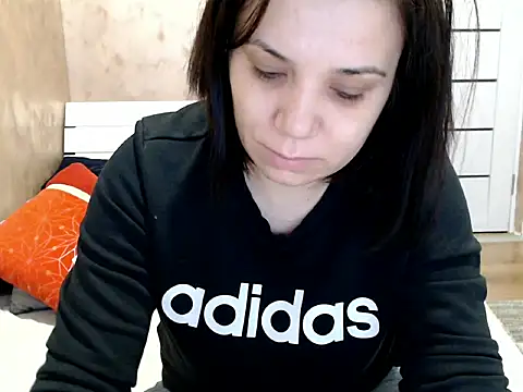 Snapshot of LorraGrey chatting on February 2026 06:18:02 AM LorraGrey online show from February 2026 06:18:02 AM