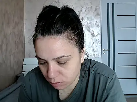 LorraGrey online show from April 2026 05:47:02 AM