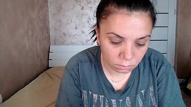 Snapshot of LorraGrey chatting on June 2026 03:09:02 AM LorraGrey online show from June 2026 03:09:02 AM