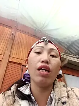 hot-luna- online show from February 2026 01:15:02 AM