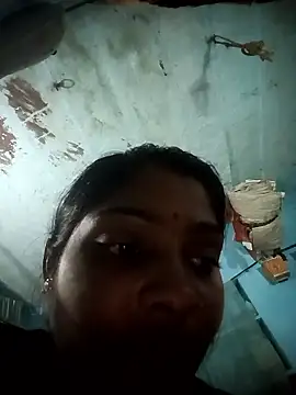 Snapshot of Hotty_raghni chatting on February 2026 03:09:01 PM Hotty raghni online show from February 2026 03:09:01 PM