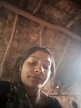 Snapshot of Hotty_raghni chatting on February 2026 02:40:02 AM Hotty raghni online show from February 2026 02:40:02 AM