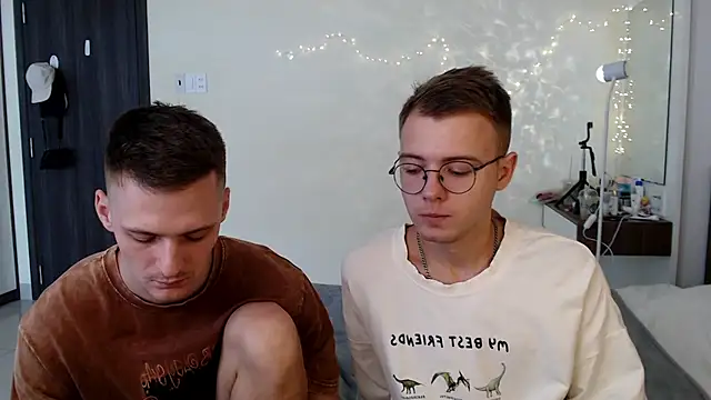 NikiKerryCum online show from June 2026 05:28:02 AM