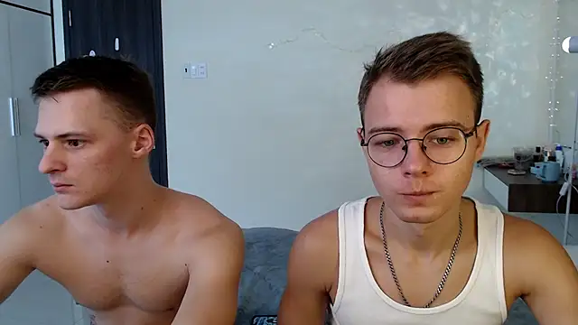 NikiKerryCum online show from June 2026 03:38:01 AM