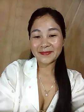 Snapshot of Dunk-namic chatting on April 2026 02:56:01 PM Dunk-namic online show from April 2026 02:56:01 PM