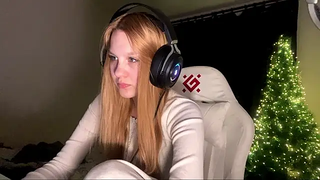 Snapshot of axin_burnell chatting on February 2026 05:16:02 PM axin burnell online show from February 2026 05:16:02 PM