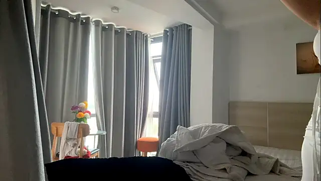 LuxureMia online show from February 2026 08:32:01 AM