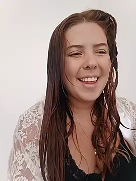 Snapshot of lyss_muller chatting on July 2026 03:27:01 PM lyss muller online show from July 2026 03:27:01 PM