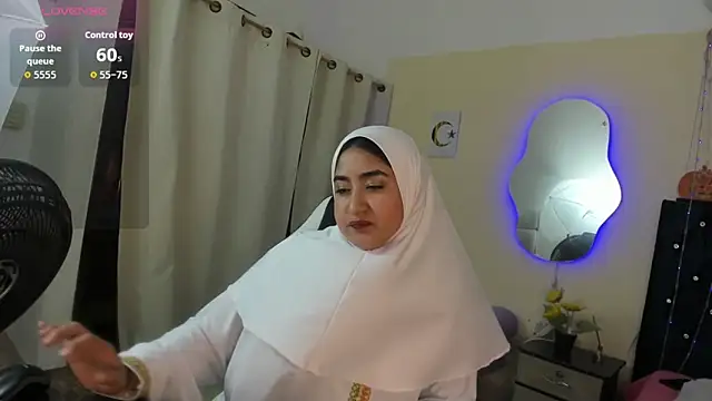 SamiraAwada online show from April 2026 07:08:01 PM