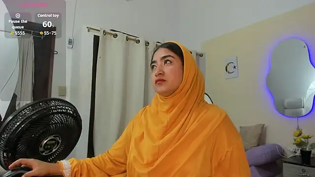 SamiraAwada online show from April 2026 07:19:02 PM