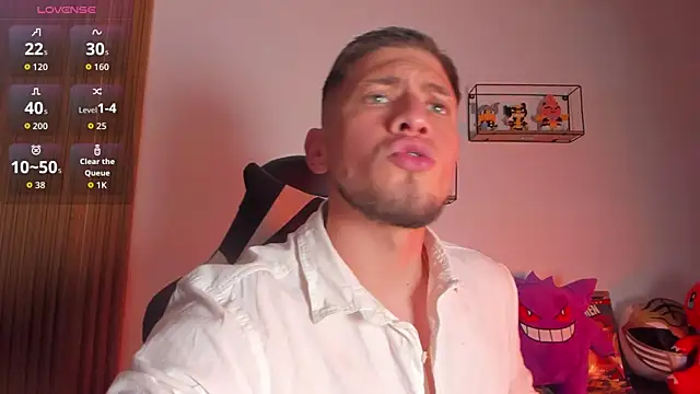 SebastianMaximoff  online show from February 2026 09:44:02 PM