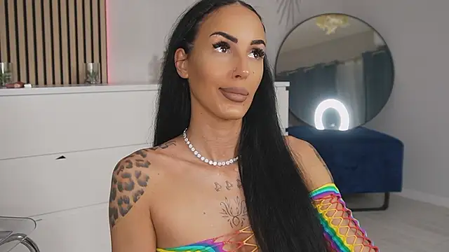 Snapshot of hayleybabe4 chatting on February 2026 10:08:01 PM hayleybabe4 online show from February 2026 10:08:01 PM