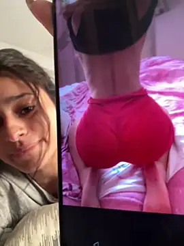 Snapshot of madison90 chatting on February 2026 09:41:01 PM madison90 online show from February 2026 09:41:01 PM