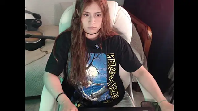 Snapshot of Lametaleralatina chatting on February 2026 03:32:02 PM Lametaleralatina online show from February 2026 03:32:02 PM