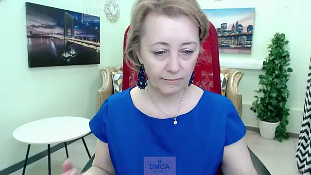 MONA W online show from April 2026 11:08:02 AM