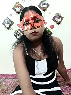 Nuty Hoty online show from March 2026 02:59:01 AM