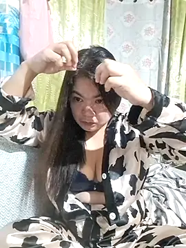 Zyramae 25 online show from February 2026 01:49:02 PM