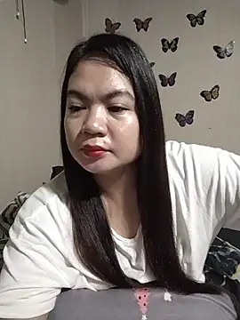 Snapshot of Zyramae_25 chatting on June 2026 08:52:01 AM Zyramae 25 online show from June 2026 08:52:01 AM