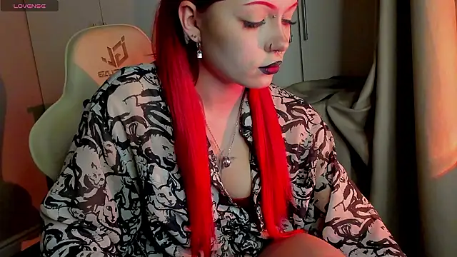 Snapshot of Leah_Castro chatting on March 2026 03:41:01 PM Leah Castro online show from March 2026 03:41:01 PM