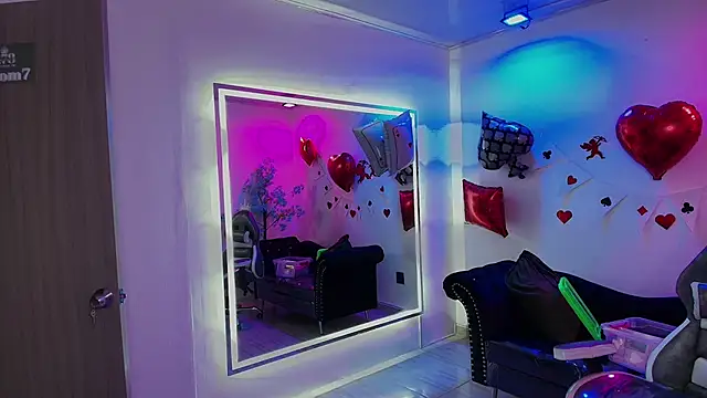 Snapshot of Madame_scarlett chatting on February 2026 11:43:02 AM Madame scarlett online show from February 2026 11:43:02 AM