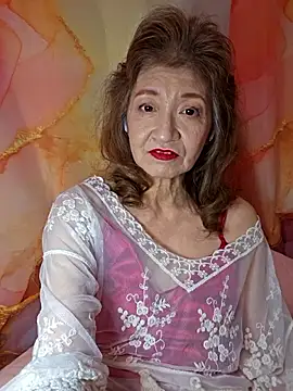 Snapshot of URAN429 chatting on April 2026 06:24:02 PM URAN429 online show from April 2026 06:24:02 PM