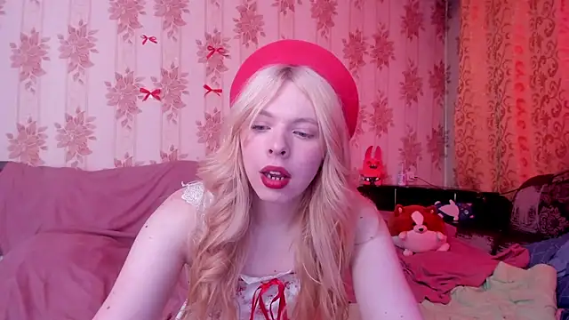 Snapshot of Cutie_Bambi chatting on February 2026 11:07:02 AM Cutie Bambi online show from February 2026 11:07:02 AM