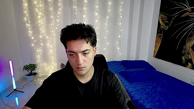 RoseSinsDonViktor online show from March 2026 07:13:02 PM