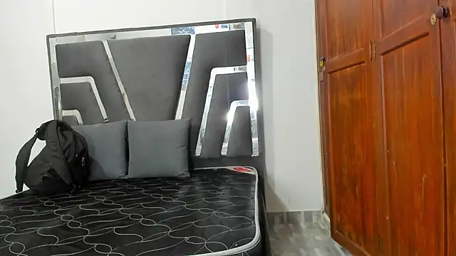 Snapshot of Sophiia88 chatting on March 2026 12:07:01 PM Sophiia88 online show from March 2026 12:07:01 PM