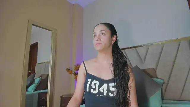 Snapshot of CelesteQueeen chatting on May 2026 12:23:02 PM CelesteQueeen online show from May 2026 12:23:02 PM