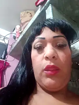 Snapshot of SabrinaColin chatting on May 2026 02:19:02 AM SabrinaColin online show from May 2026 02:19:02 AM
