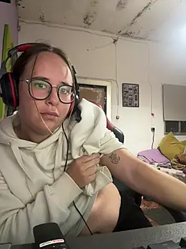 ParejaCanaria12 online show from February 2026 02:21:02 PM