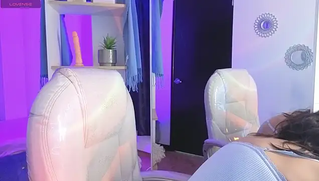 Miniadelf online show from April 2026 08:55:02 PM