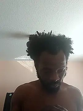 Snapshot of javon863 chatting on February 2026 02:35:01 PM javon863 online show from February 2026 02:35:01 PM