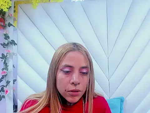 Snapshot of Dakota_Angell_ chatting on February 2026 02:17:02 AM Dakota Angell online show from February 2026 02:17:02 AM