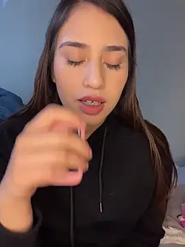 Snapshot of romyamo chatting on February 2026 03:14:02 AM romyamo online show from February 2026 03:14:02 AM