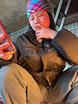 Eolisa online show from February 2026 04:54:01 AM