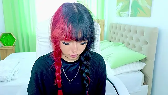   Amiraa online show from March 2026 11:38:01 AM