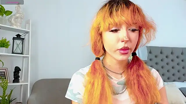   Amiraa online show from April 2026 12:09:02 PM