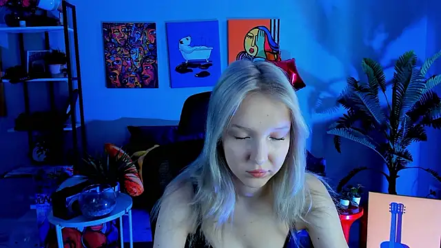 MaoqiBeverly online show from March 2026 05:22:01 AM