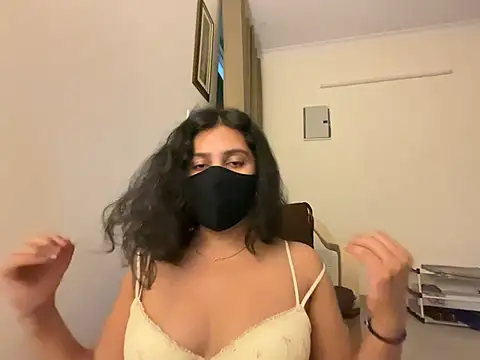 Anna girl22 online show from April 2026 08:09:02 PM