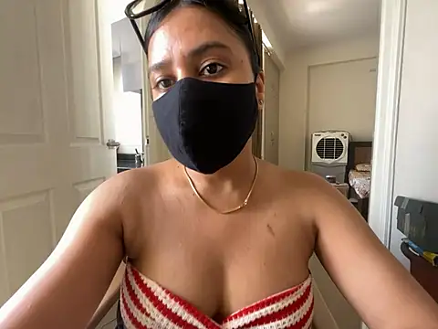 Snapshot of Anna_girl22 chatting on April 2026 03:46:01 AM Anna girl22 online show from April 2026 03:46:01 AM