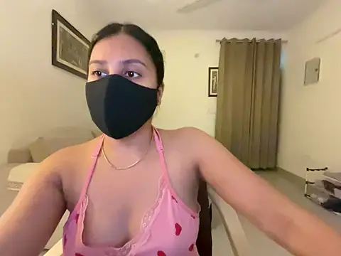 Snapshot of Anna_girl22 chatting on May 2026 03:17:01 PM Anna girl22 online show from May 2026 03:17:01 PM