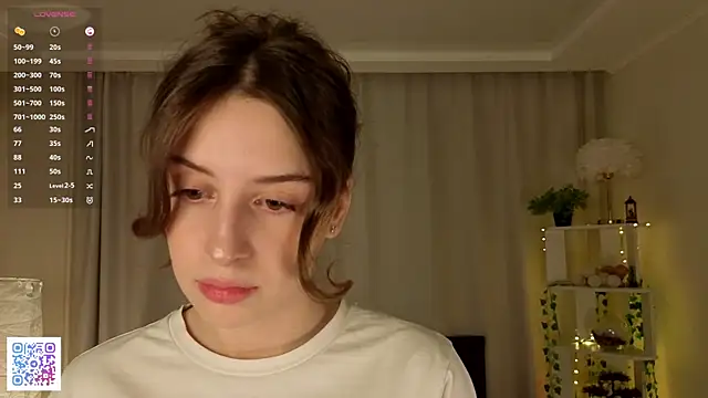 LeanneDinkle online show from February 2026 04:52:01 AM