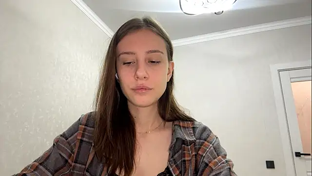 Snapshot of SofiaBlumer chatting on February 2026 11:28:01 AM SofiaBlumer online show from February 2026 11:28:01 AM